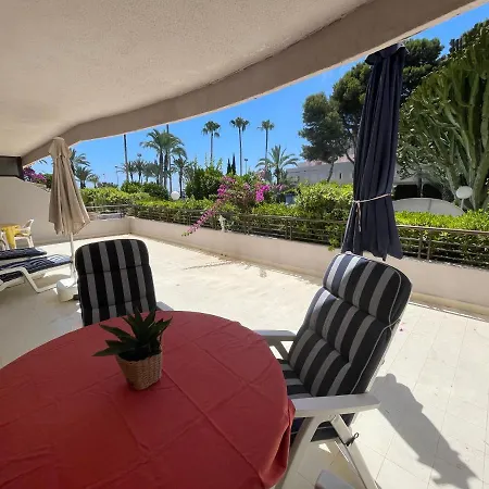Апартаменти Paraiso Playa Primera Linea