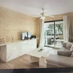 아파트 Paraiso Playa Primera Linea